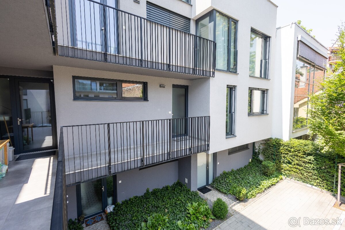 3-izbový zariadený byt - Karpatská ulica Bratislava