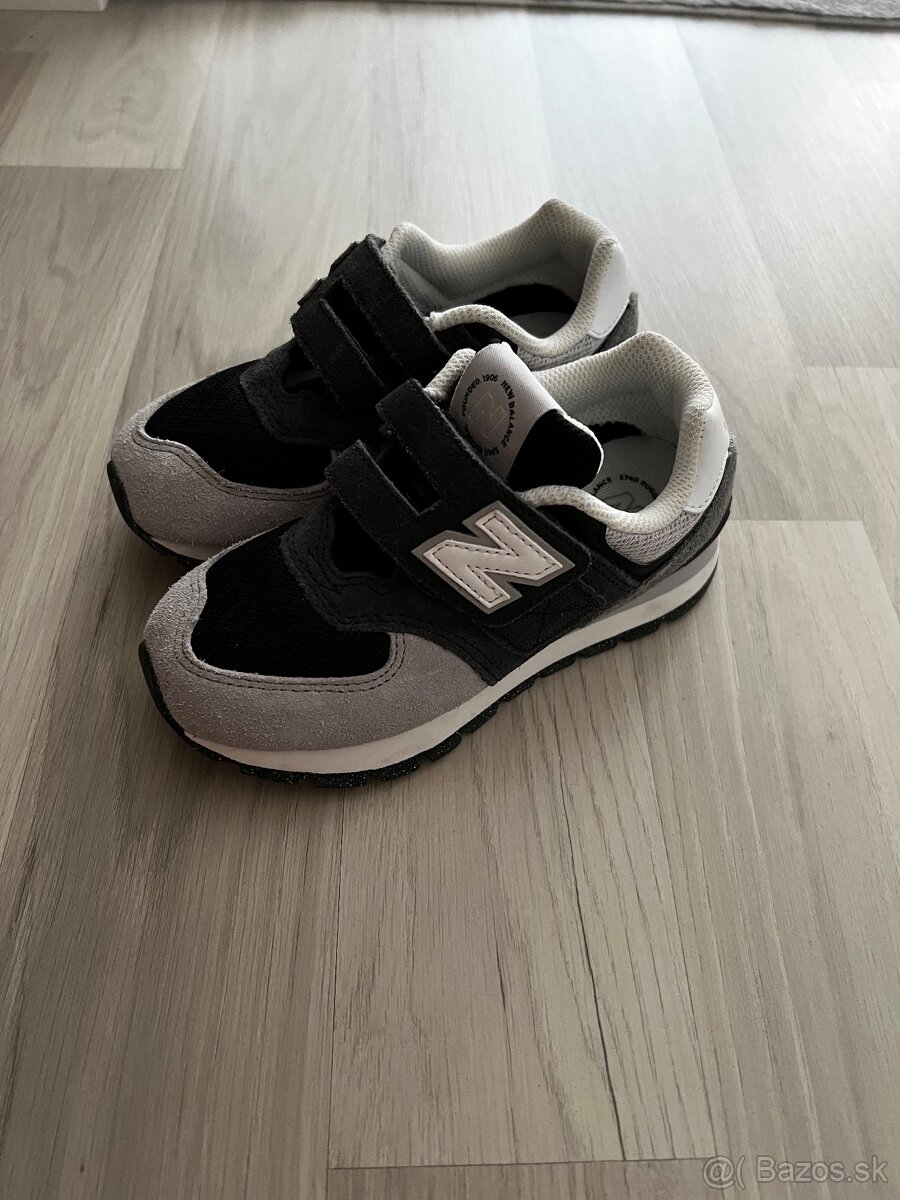 New Balance, veľkosť 29
