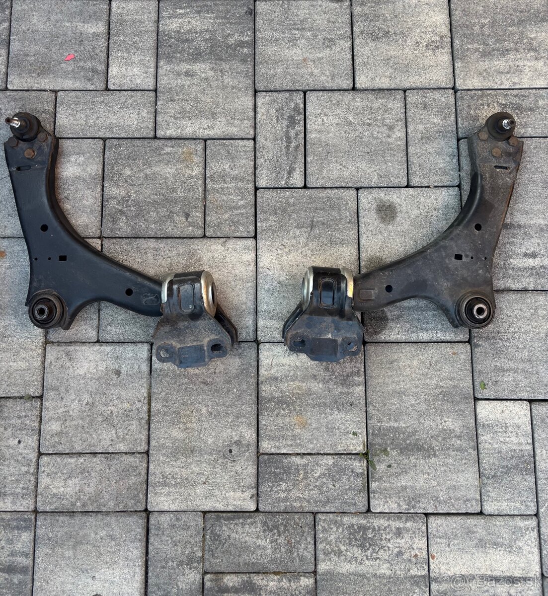 Predné ramená Ford Mondeo MK4
