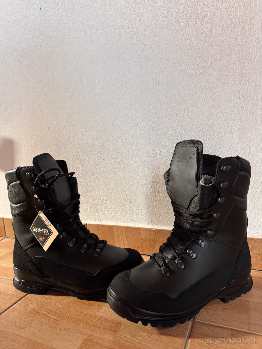 Kanady 42
