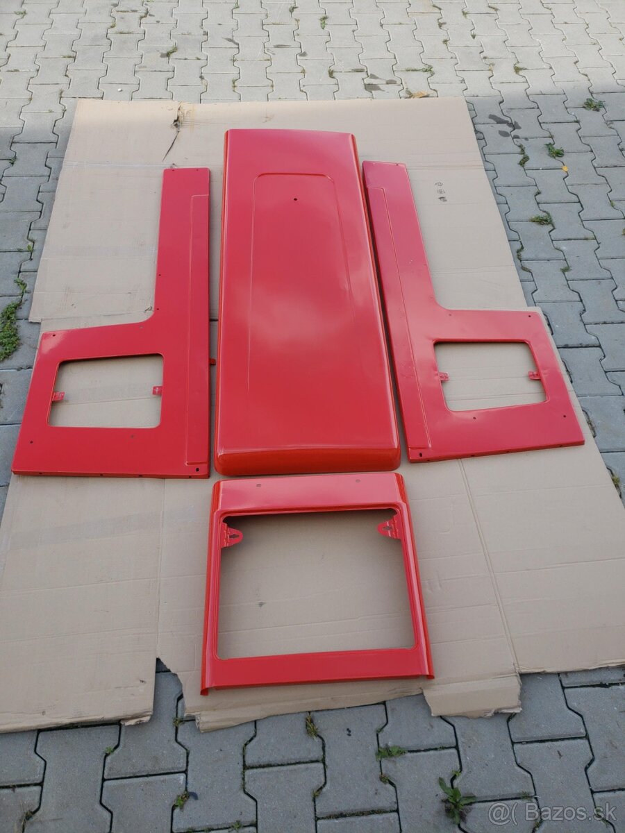 kapotaz na Zetor 4V