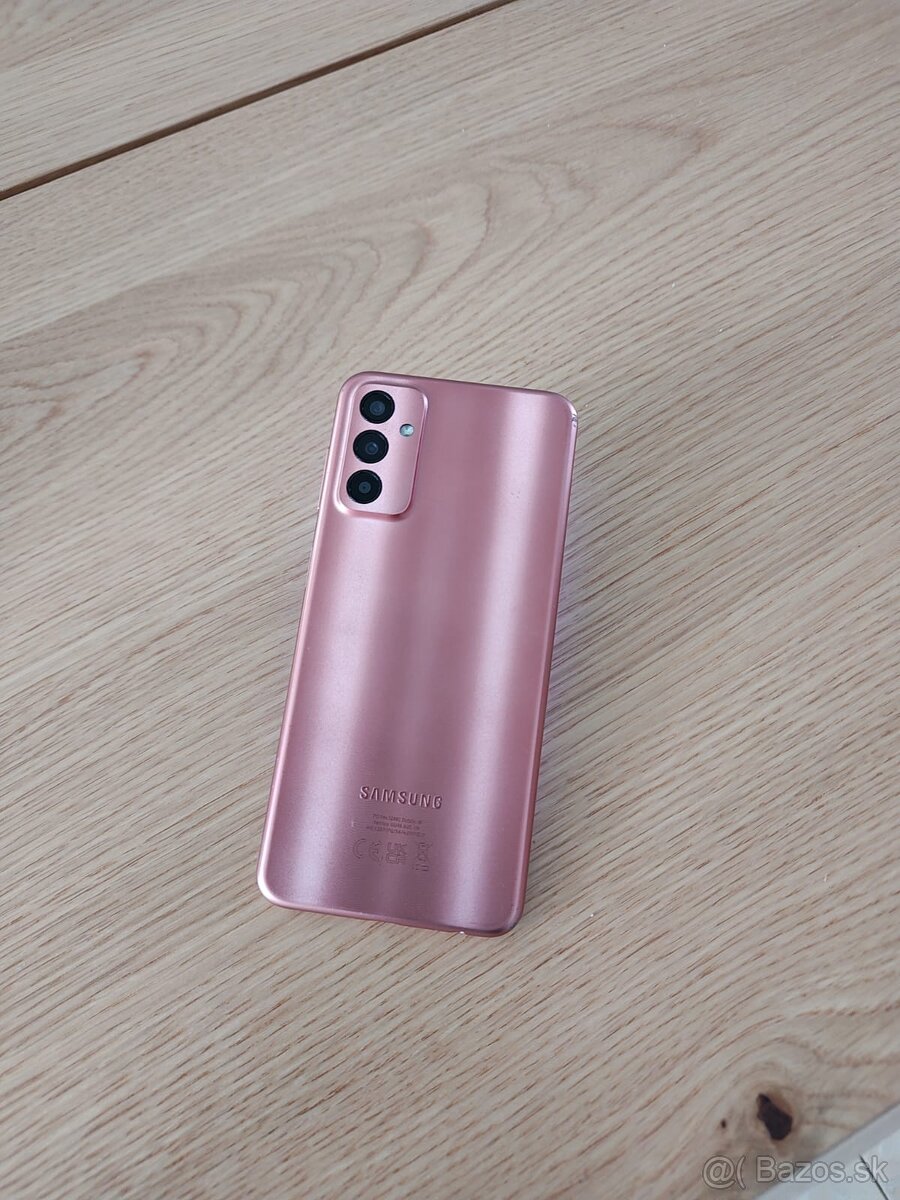 Samsung M13