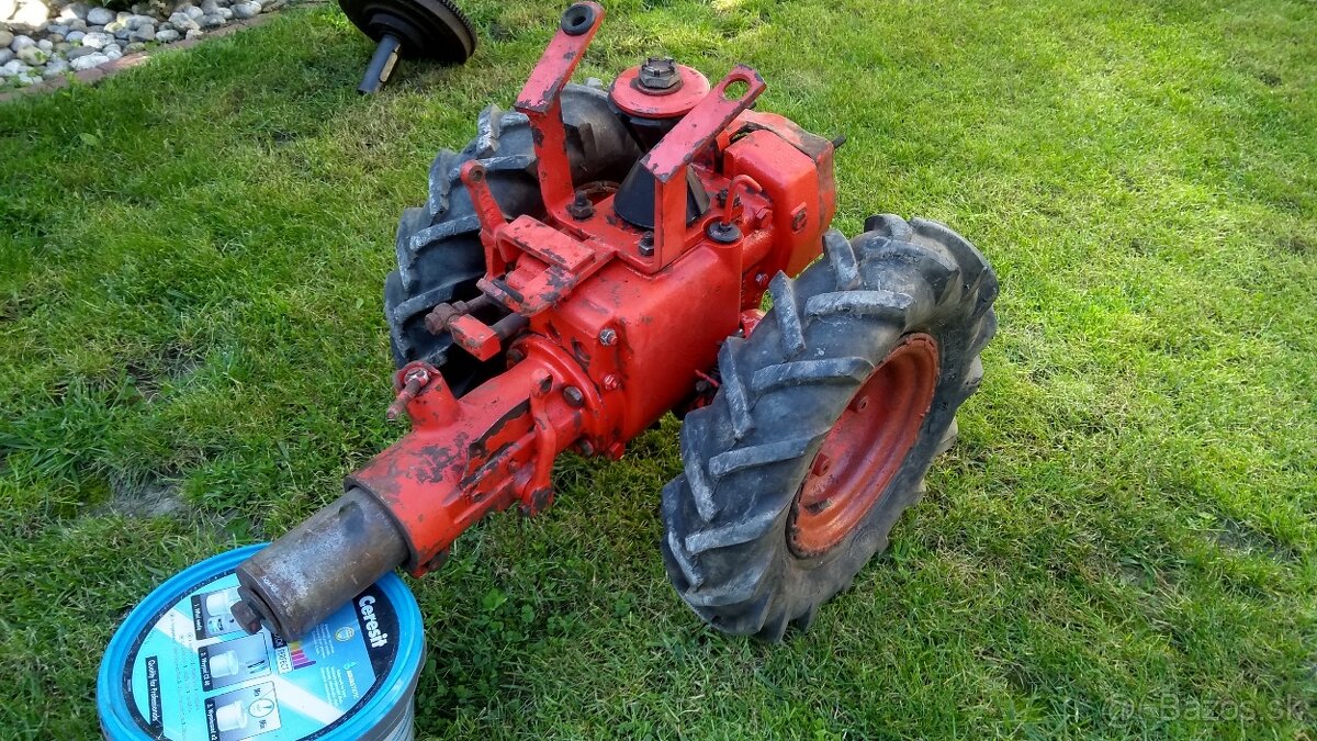 Pobvozok z kosacky MF-70
