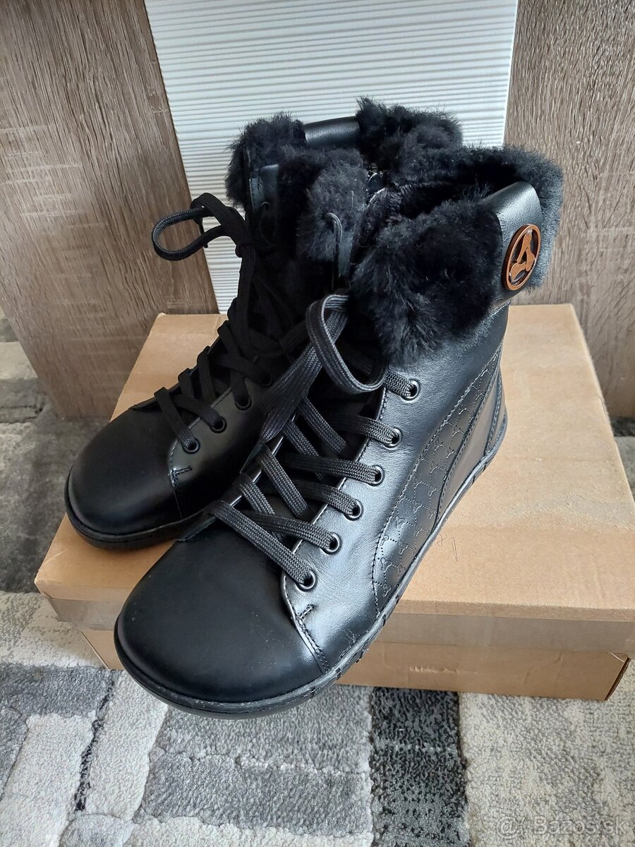 Nove barefoot zimne cizmy Antal 39