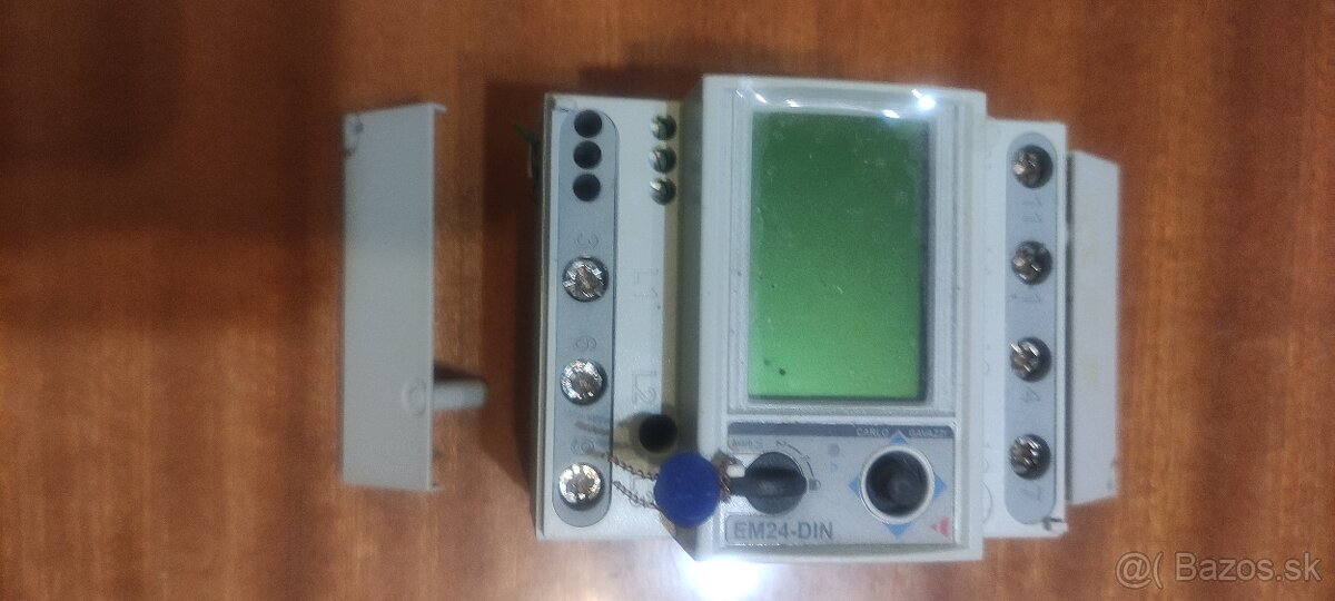 Digitalny elektromer 3f