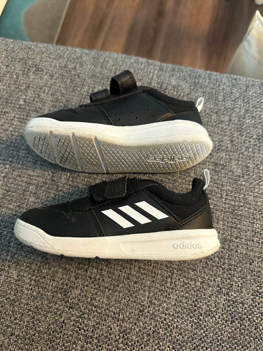 detske tenisky adidas