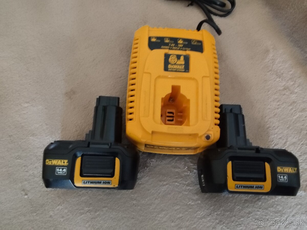 Predám nabíjačkou Dewalt+2baterky