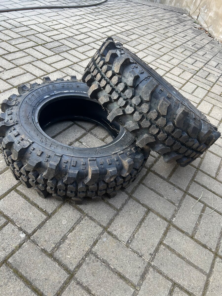 T3 215/70 R 15
