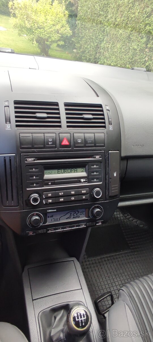 Predam volkswagen Polo 1.9 TDI
