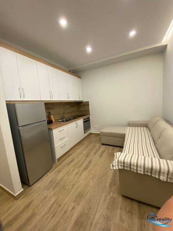 Sarandë - novozariadený apartmán s výhľadom na more