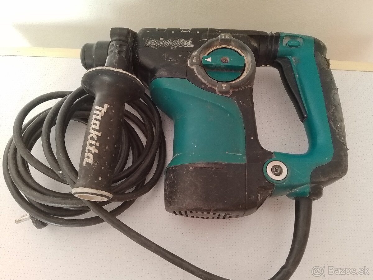 Predám Makita 2810