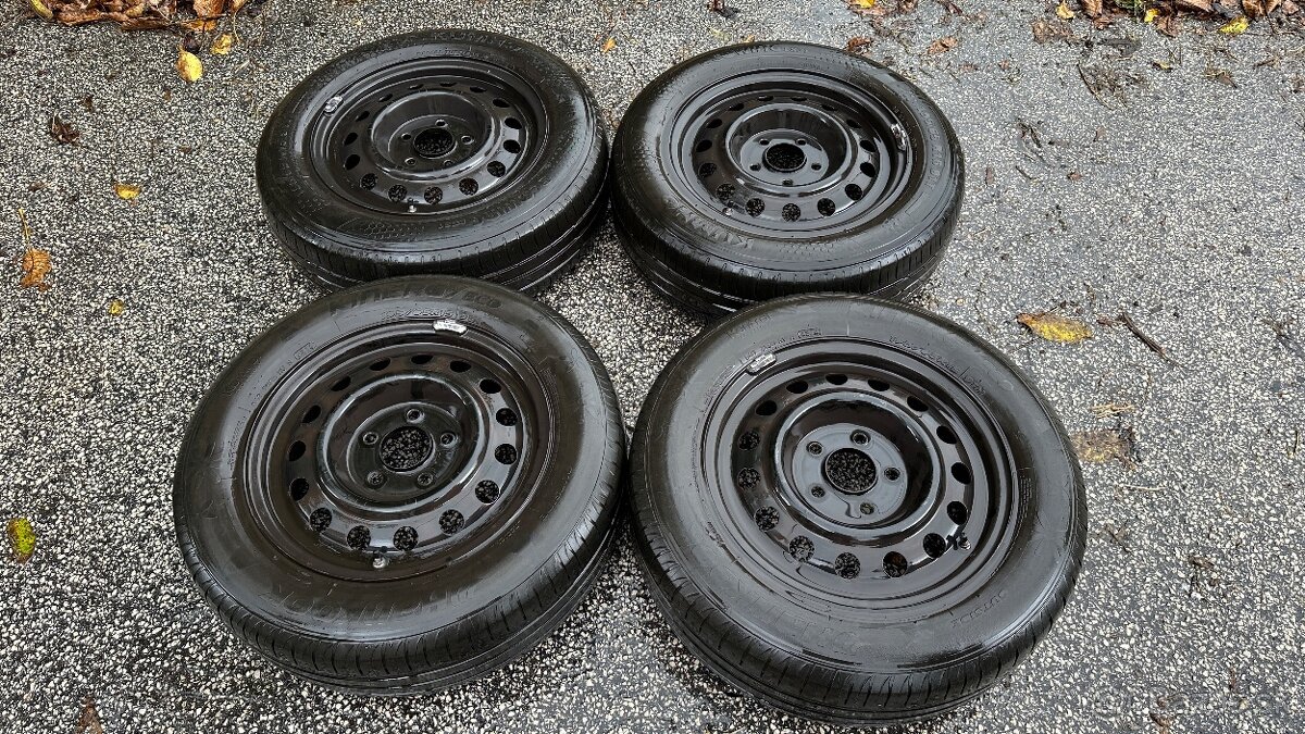 81.	Hyundai / Kia 195/65/ r15
