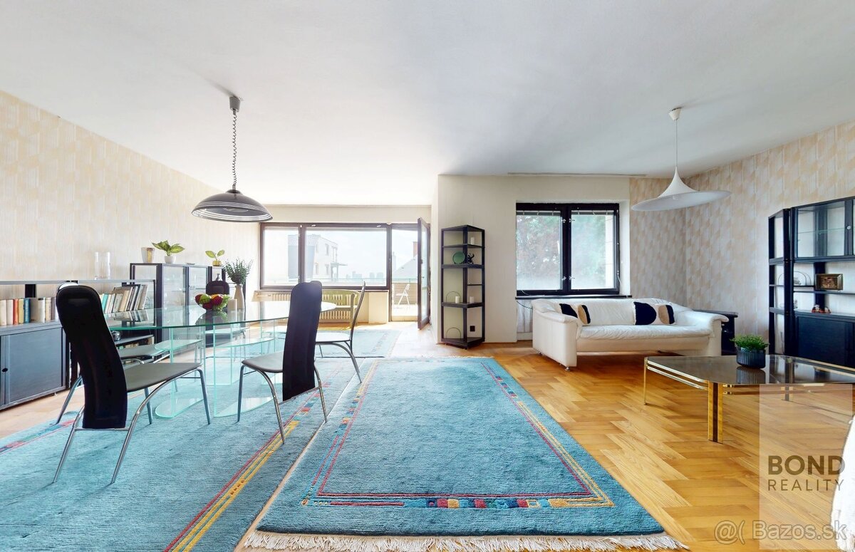 Jedinečná investičná príležitosť na Hradnom kopci. Luxusný r