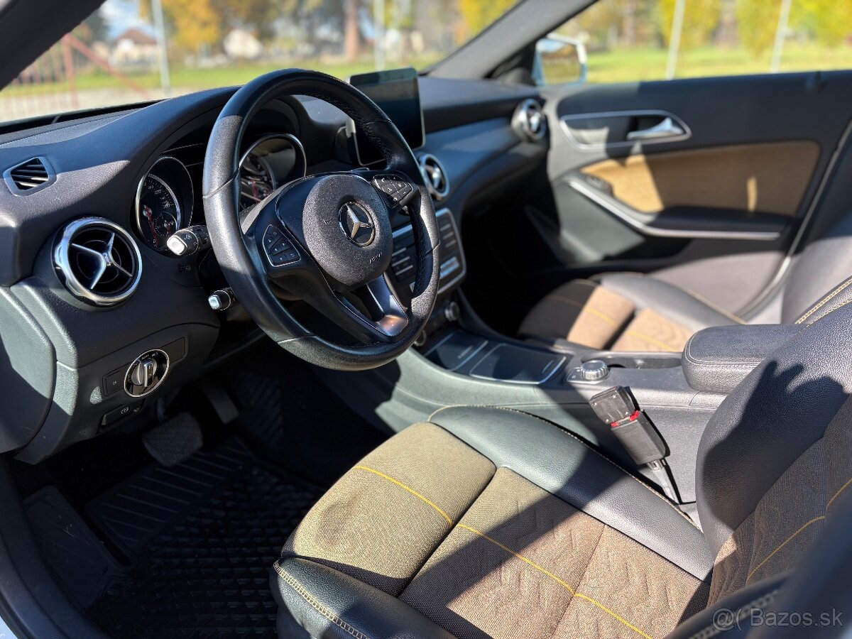 Mercedes Benz GLA 180, 5/2018, 90kw, - benzín