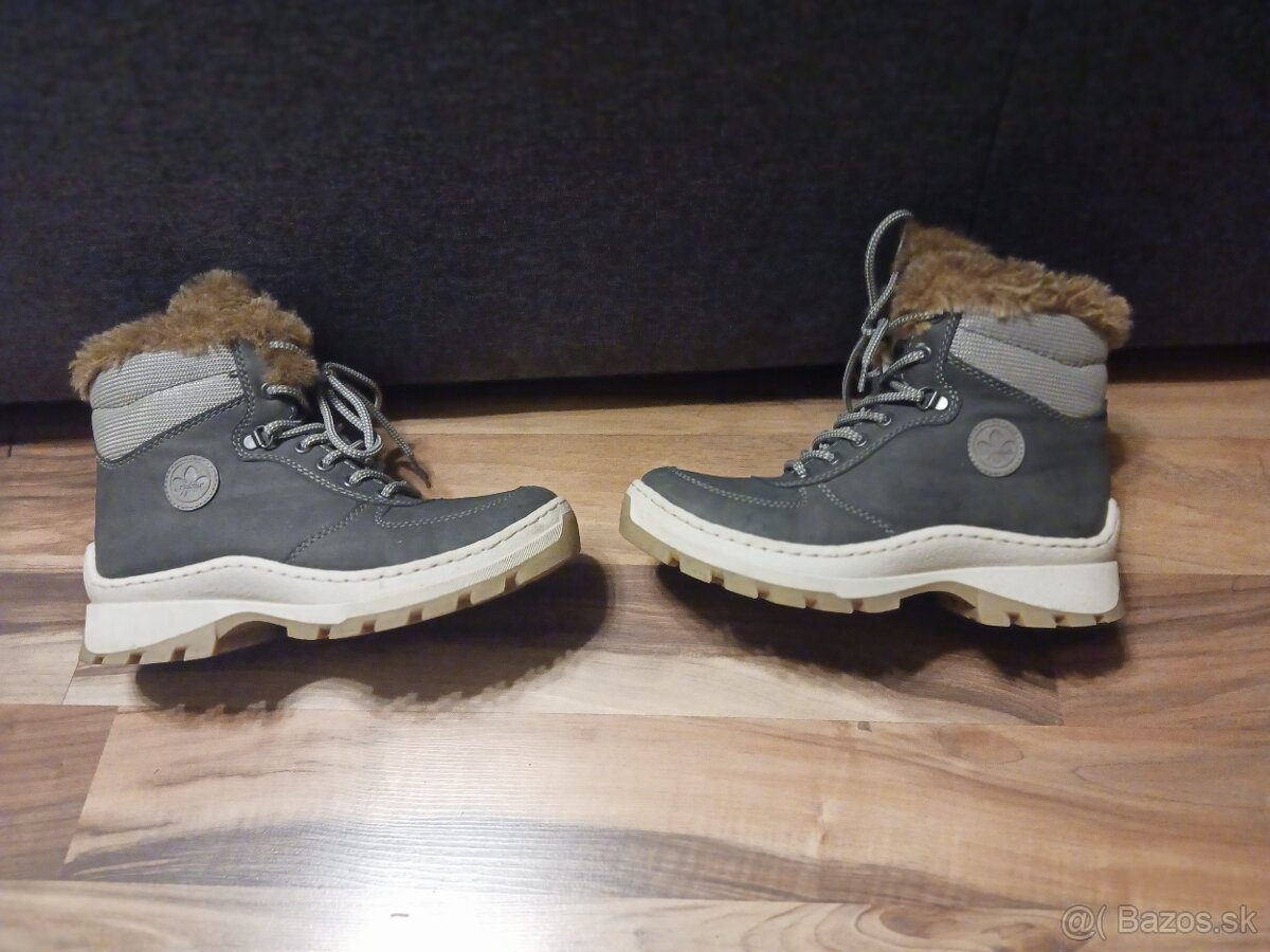 Zimné rieker sivé topánky