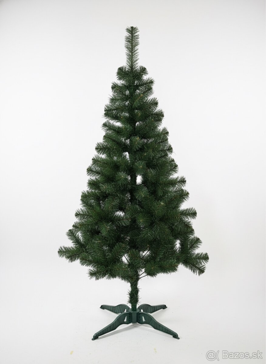 Nový umelý vianočný stromček