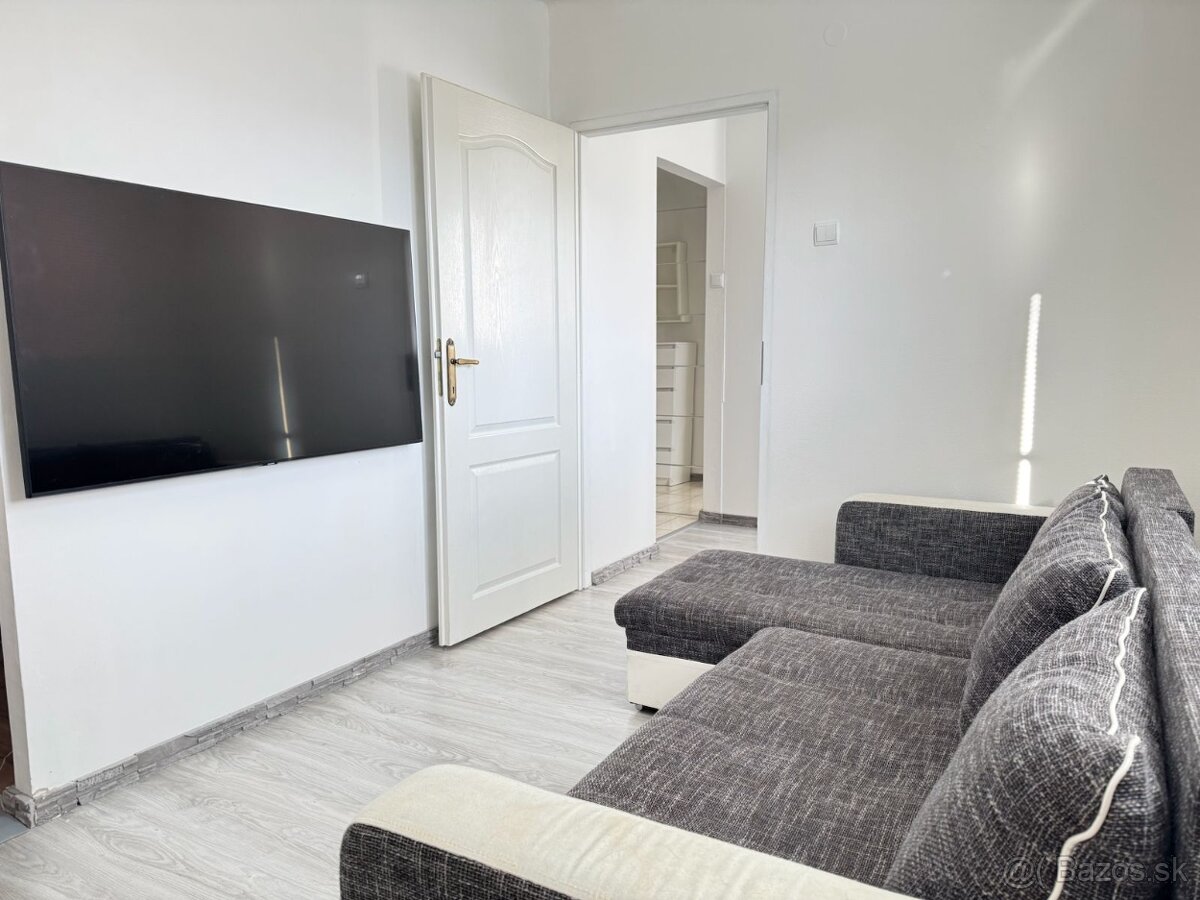 Útulný 1-izbový byt v Novej Dubnici - Velice