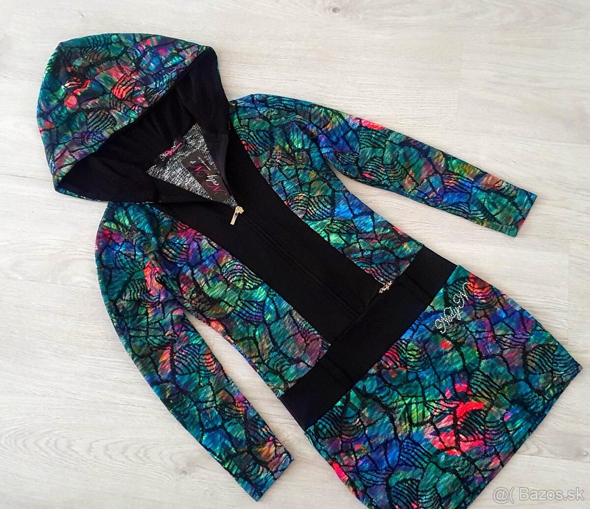 Šaty/tunika s kapucňou v.M