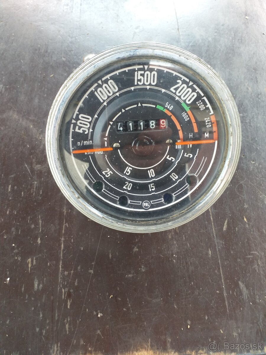Tachometer Zetor Crystal