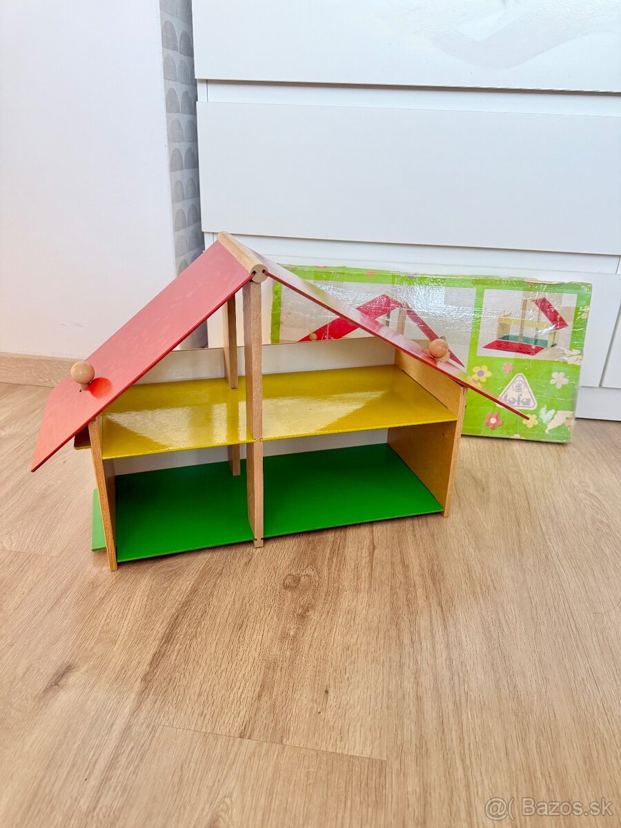 Retro drevený domček Tofa