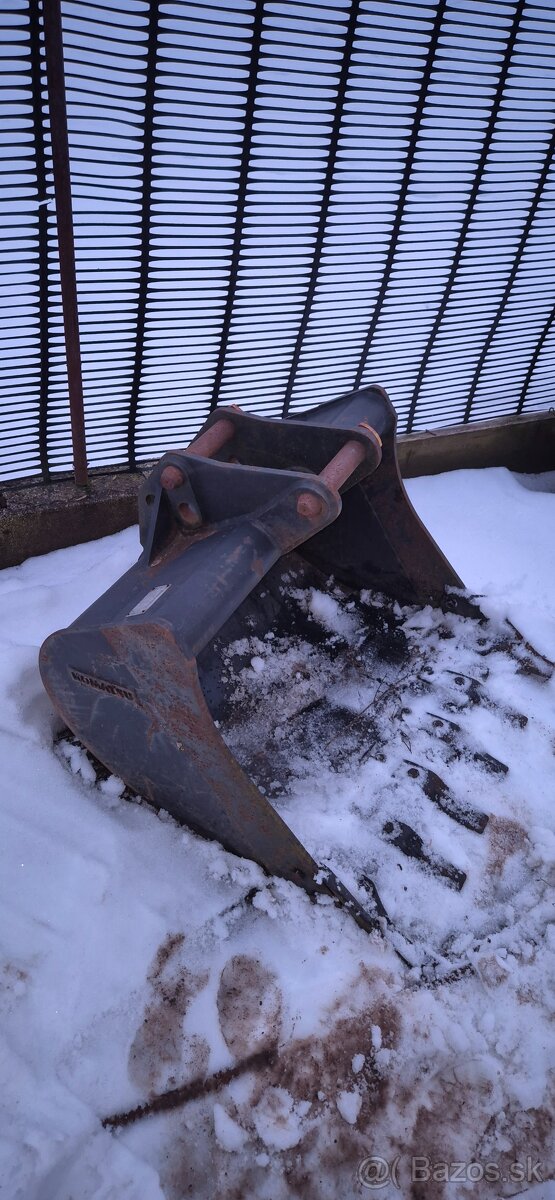 Lyžica 90 komatsu traktorbager