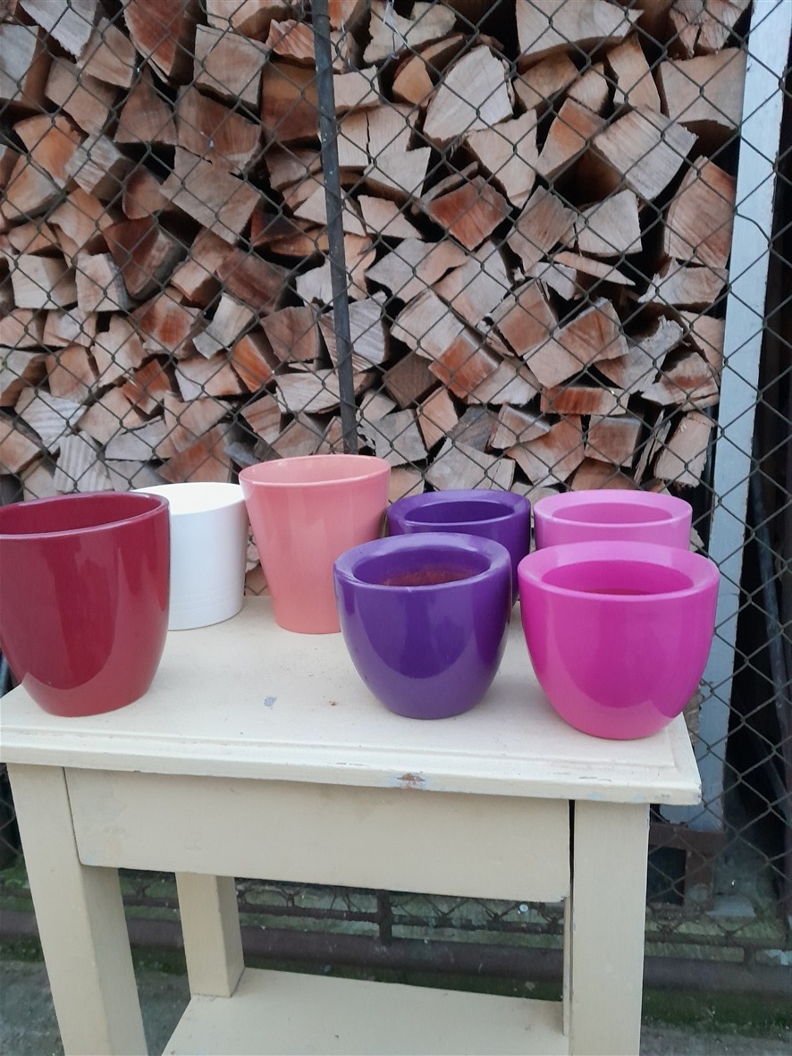 Predám kvetináče pre orchideu