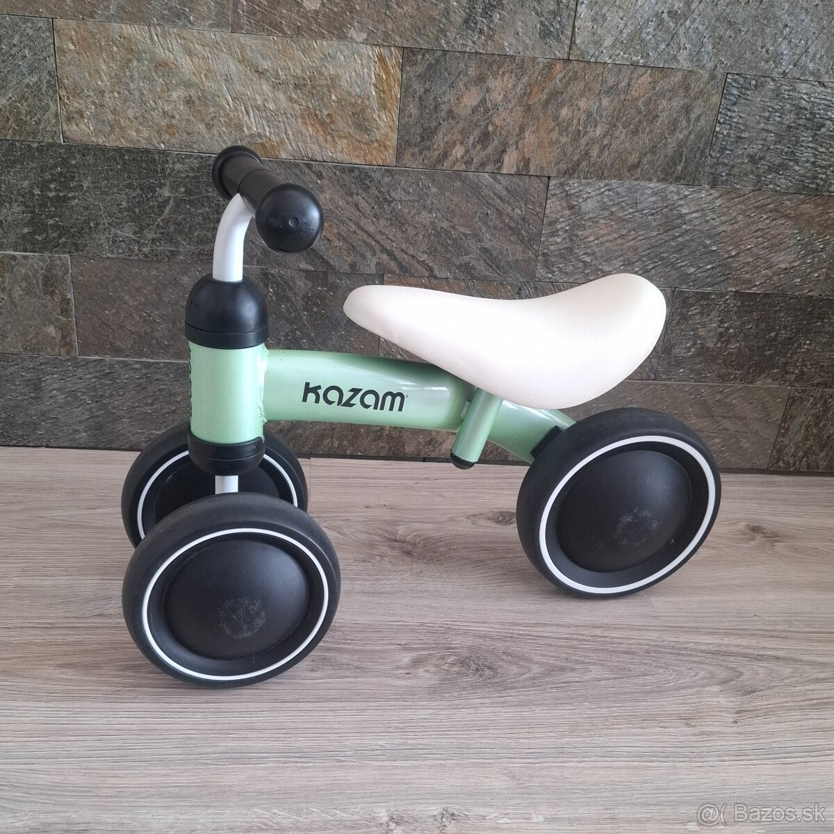 Odolné odrážadlo KaZAM Mini - vhodné od 1 roka