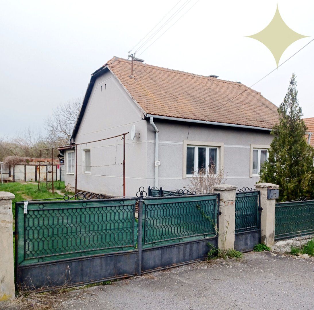 Na predaj priestranný rodinný dom v Radzovciach