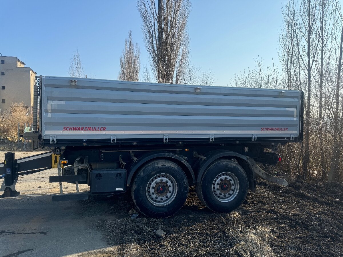 SKLÁPĚCÍ PŘÍVĚS SCHWARZMULLER S3 2022 TANDEM