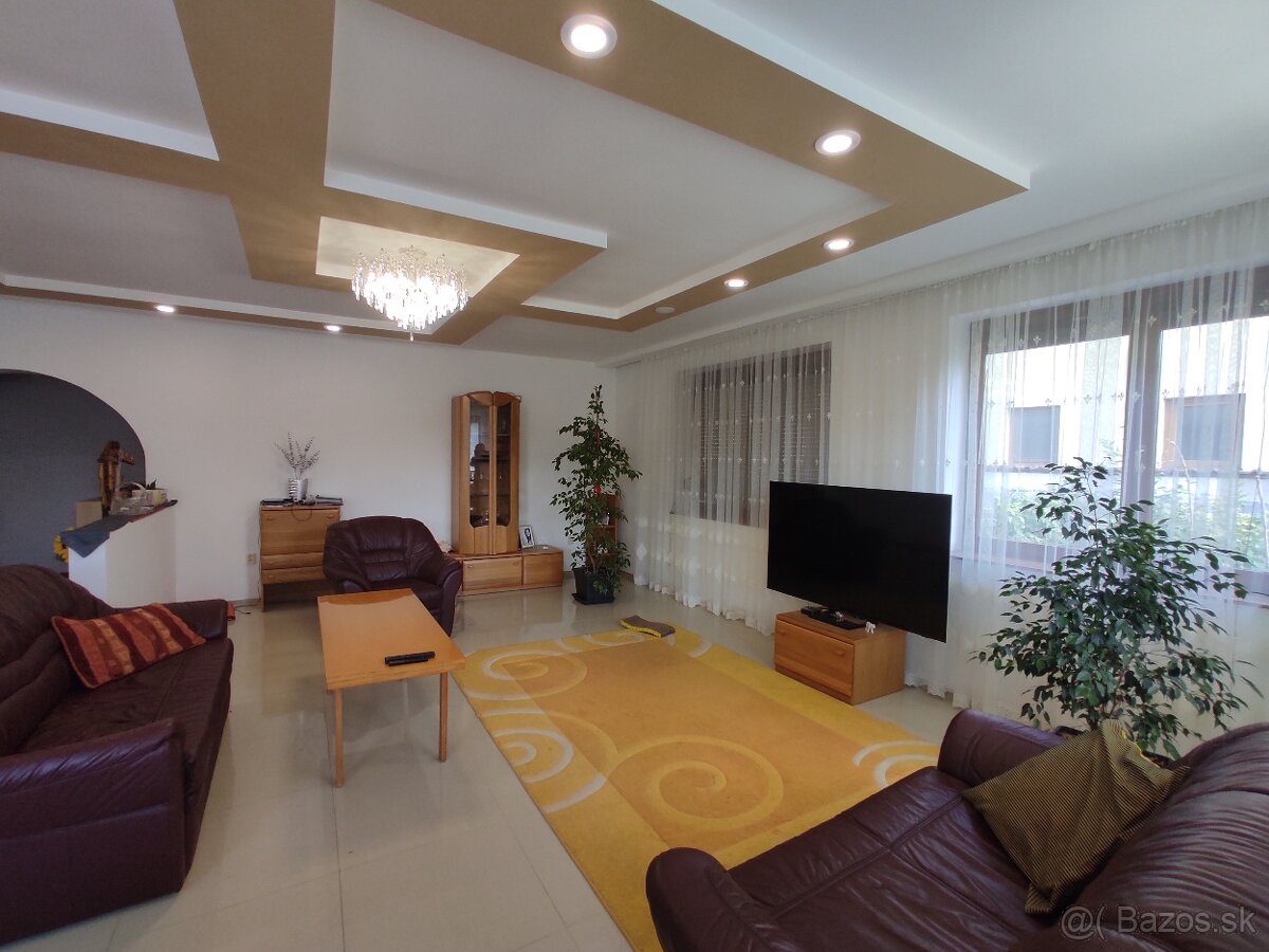 Predaj 6 izbový RD, dvojgeneračný, Ivanka pri Dunaji