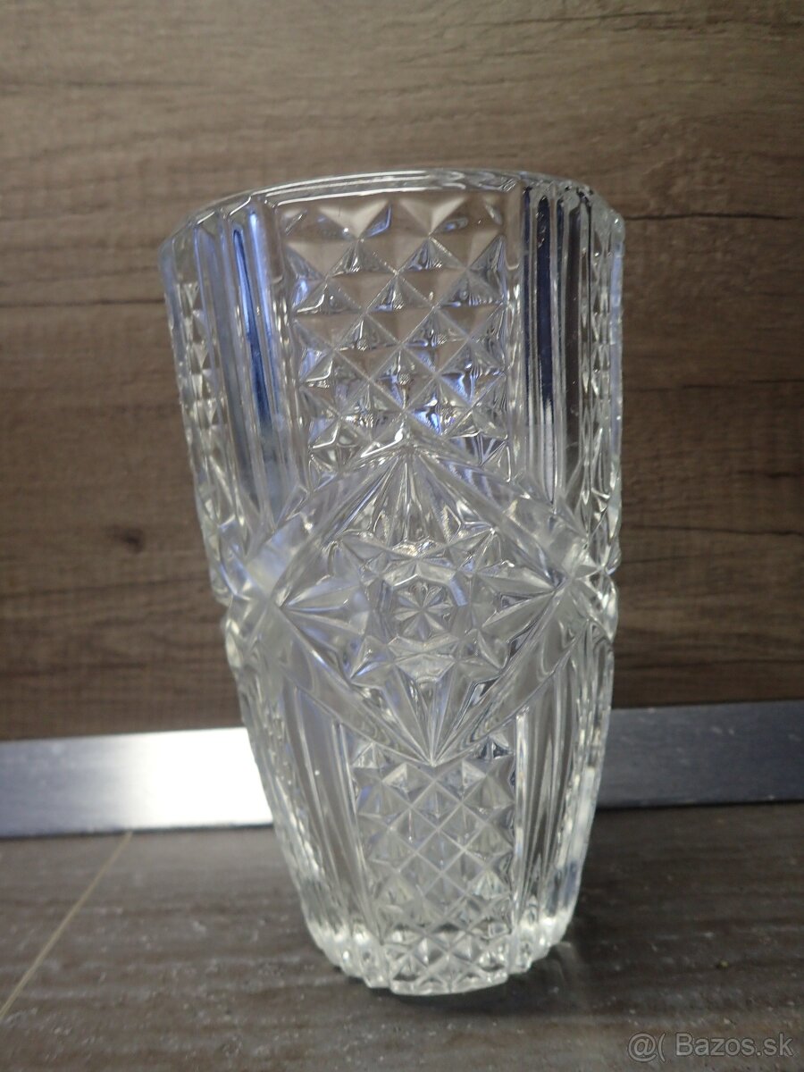 Váza 20 cm