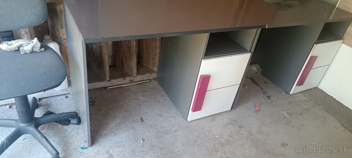 Dve detské stoliky