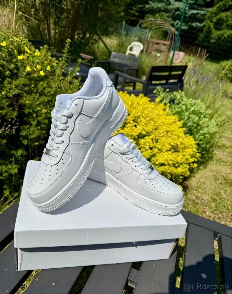 Nike Air Force 1