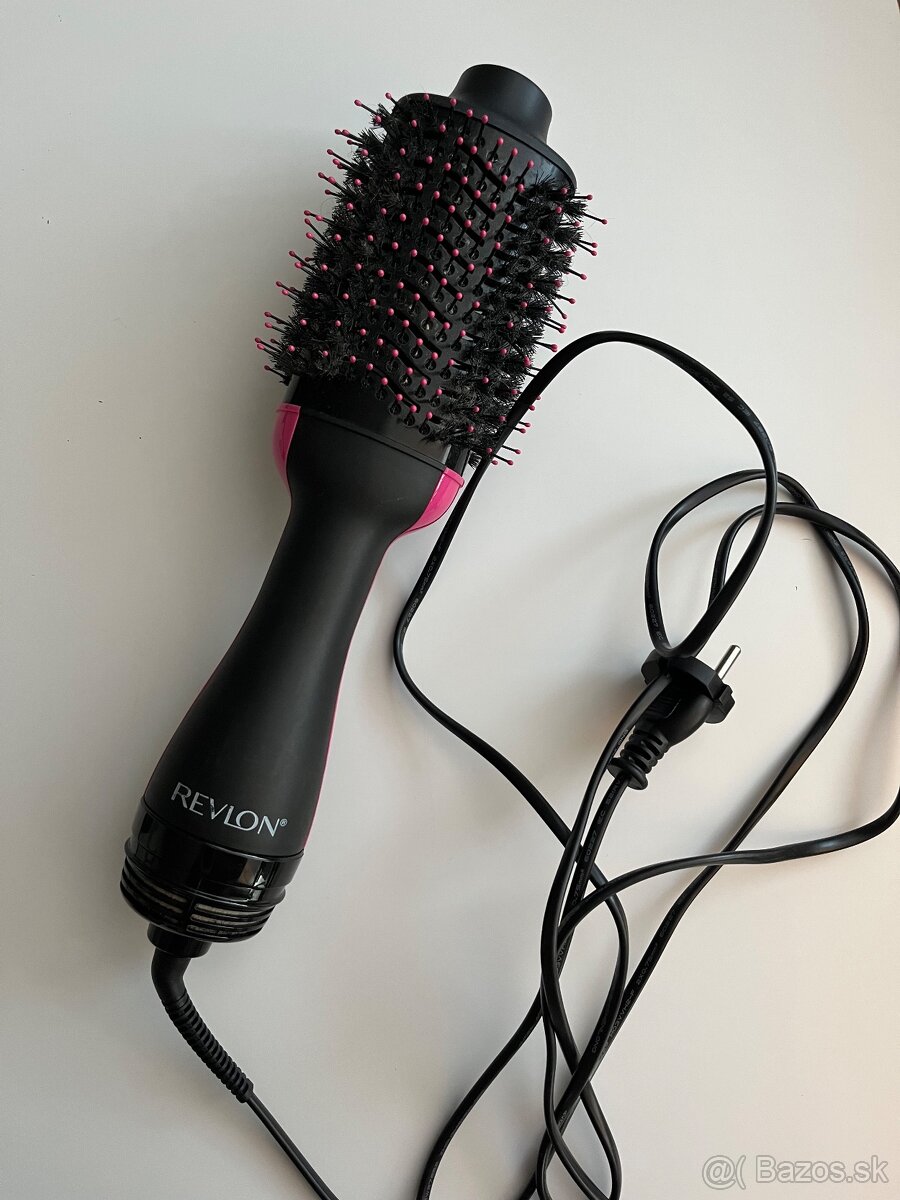 Vlasová kefa Revlon