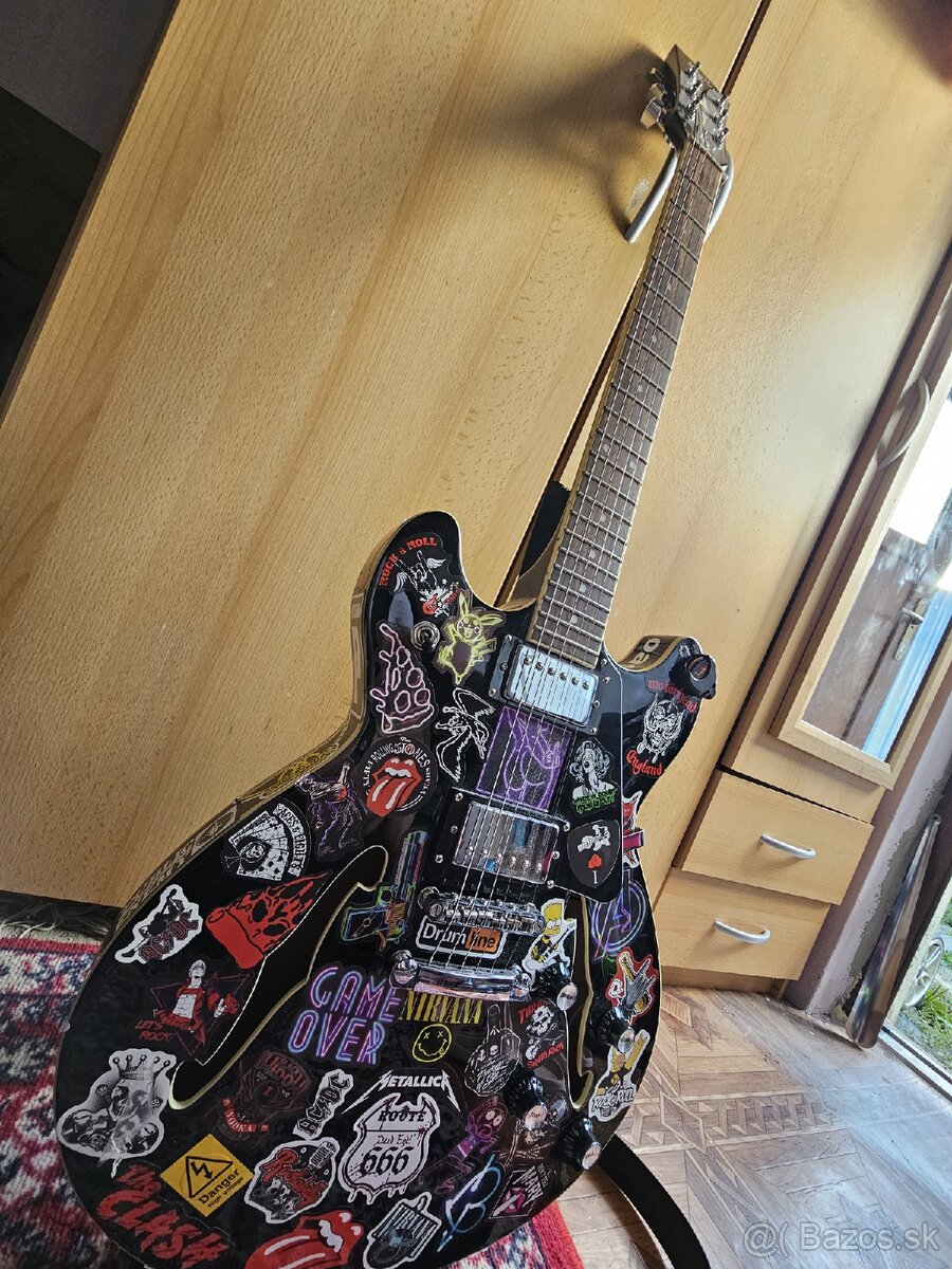 Electric Guitar