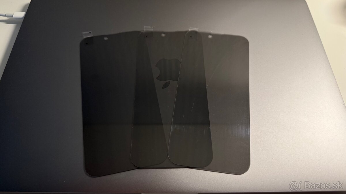 iPhone 16 Pro max ochranné sklo