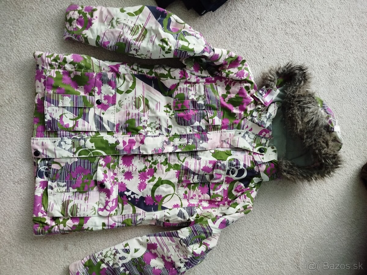 Elegantná lyžiarska vetrovka z Rakuska