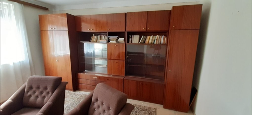 DARUJEM - zachovalú obývaciu stenu