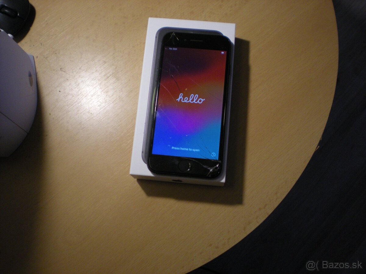 Predám iPhone se 2020
