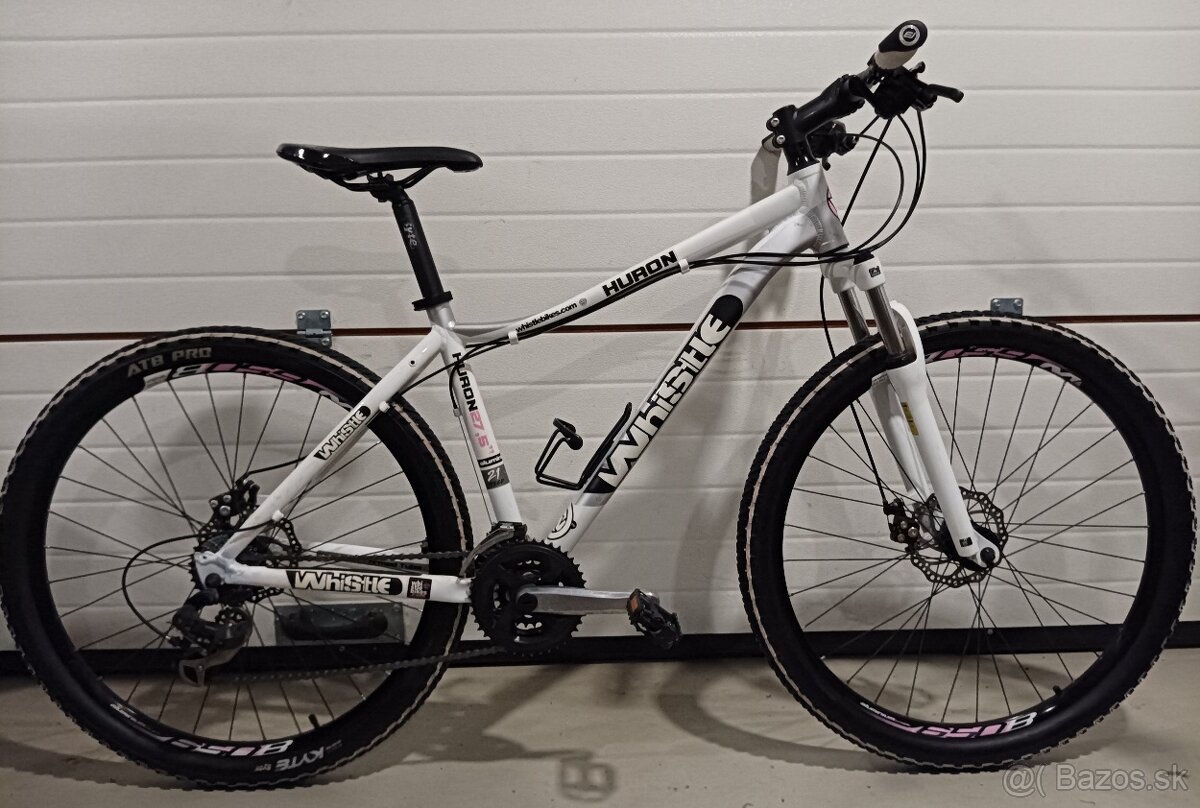 Juniorský bicykel Whistle Huron 27,5" kolesá, rám 18"