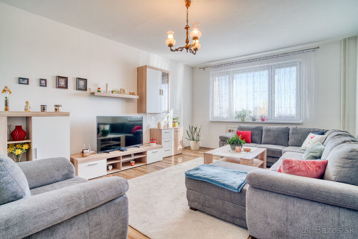 Na predaj 3-izbový byt na ulici Novomeského v Pezinku