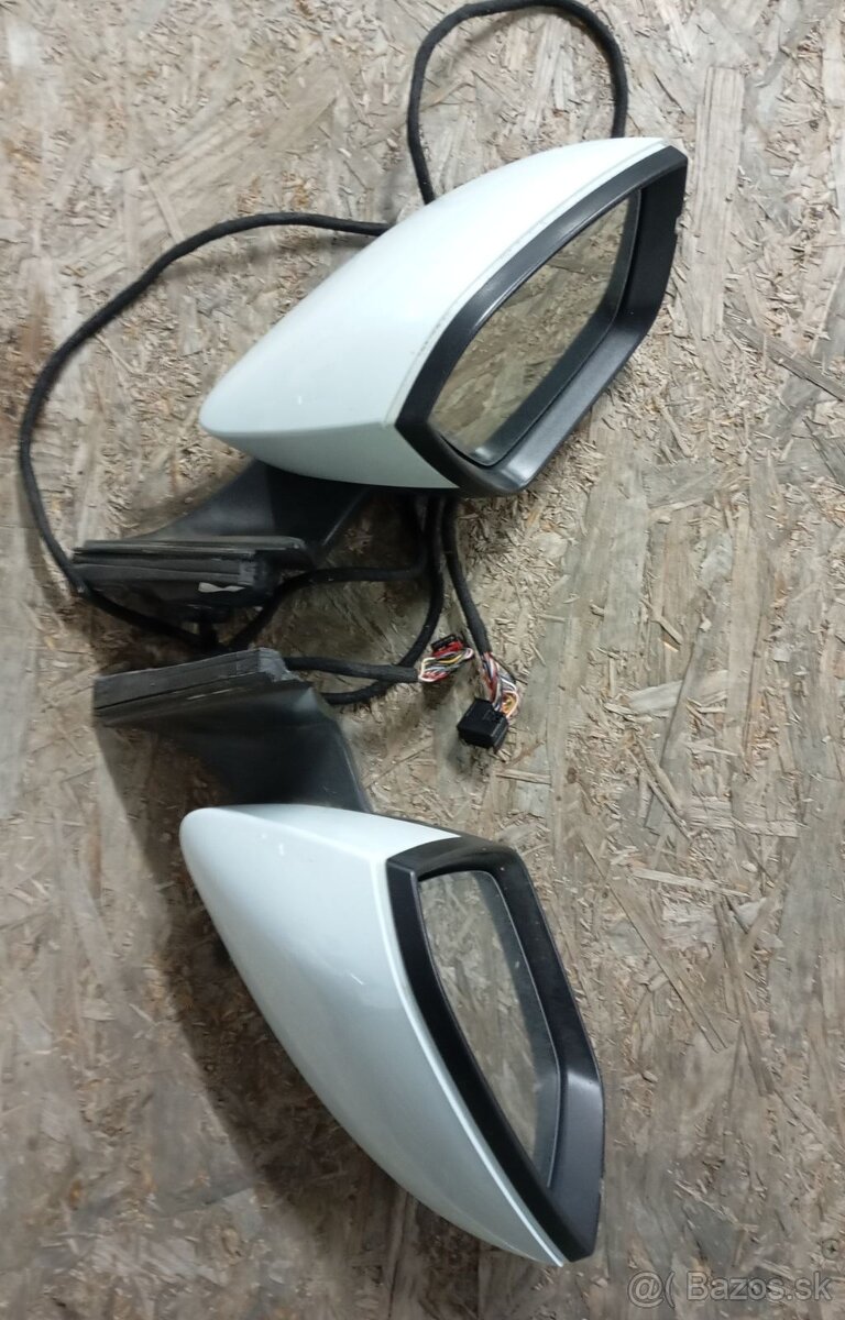 Škoda Superb lll spetne zrkadla