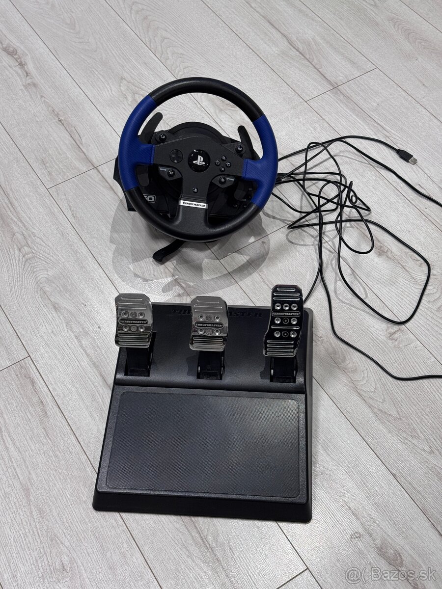 THRUSTMASTER T150 + pedále (3).