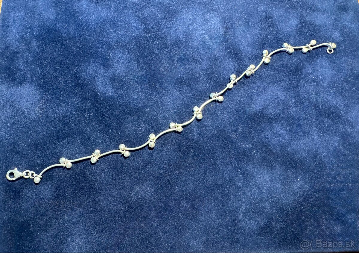 Strieborný nâramok