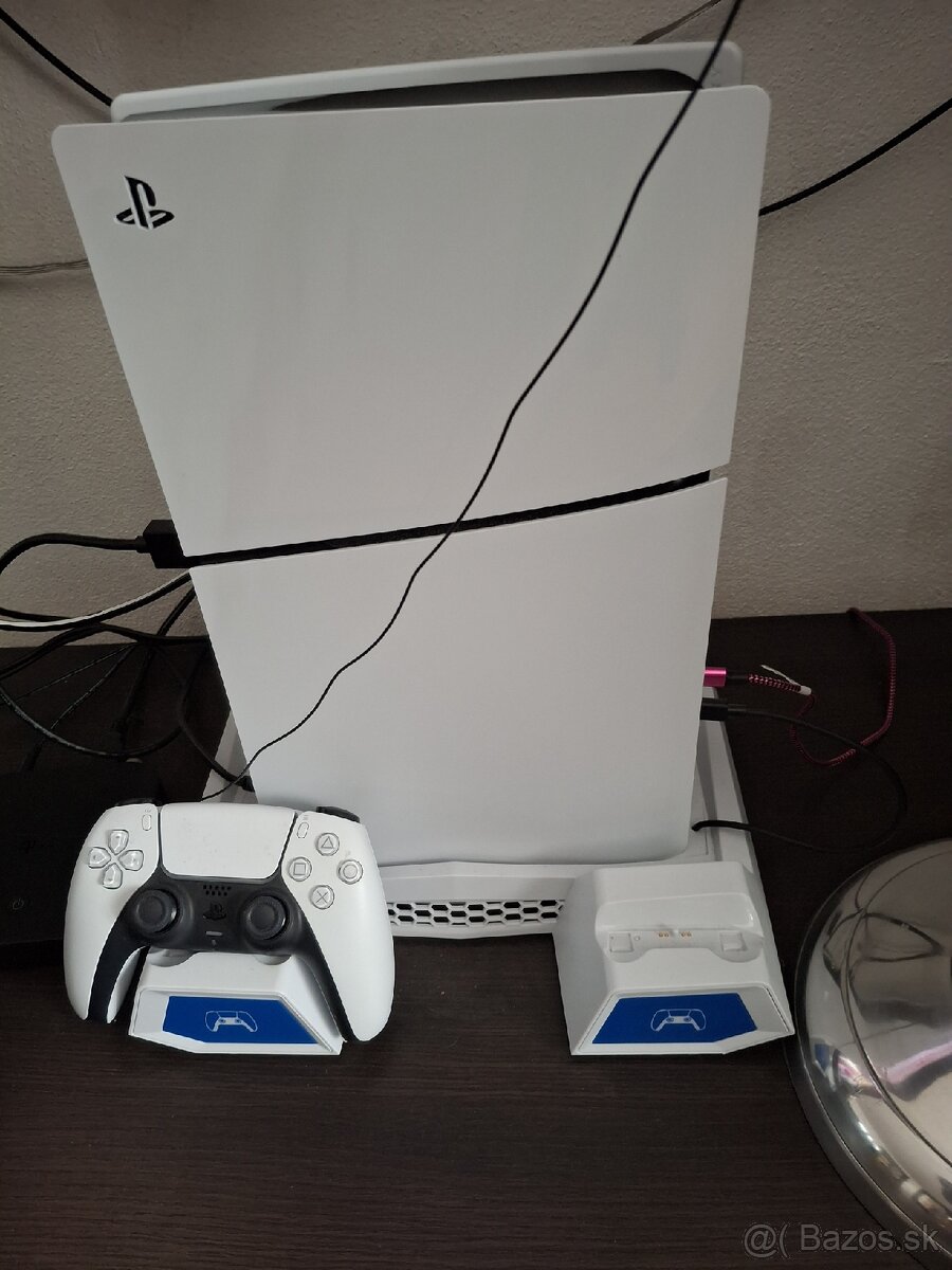 Playstation 5 1TB s mechanikou