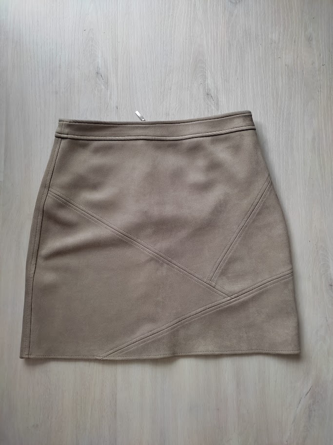 Sukňa Amisu