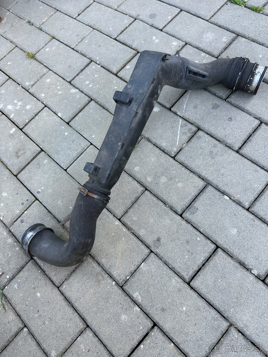 Vedenie vzduchu 1.9 TDI 74kw AXR
