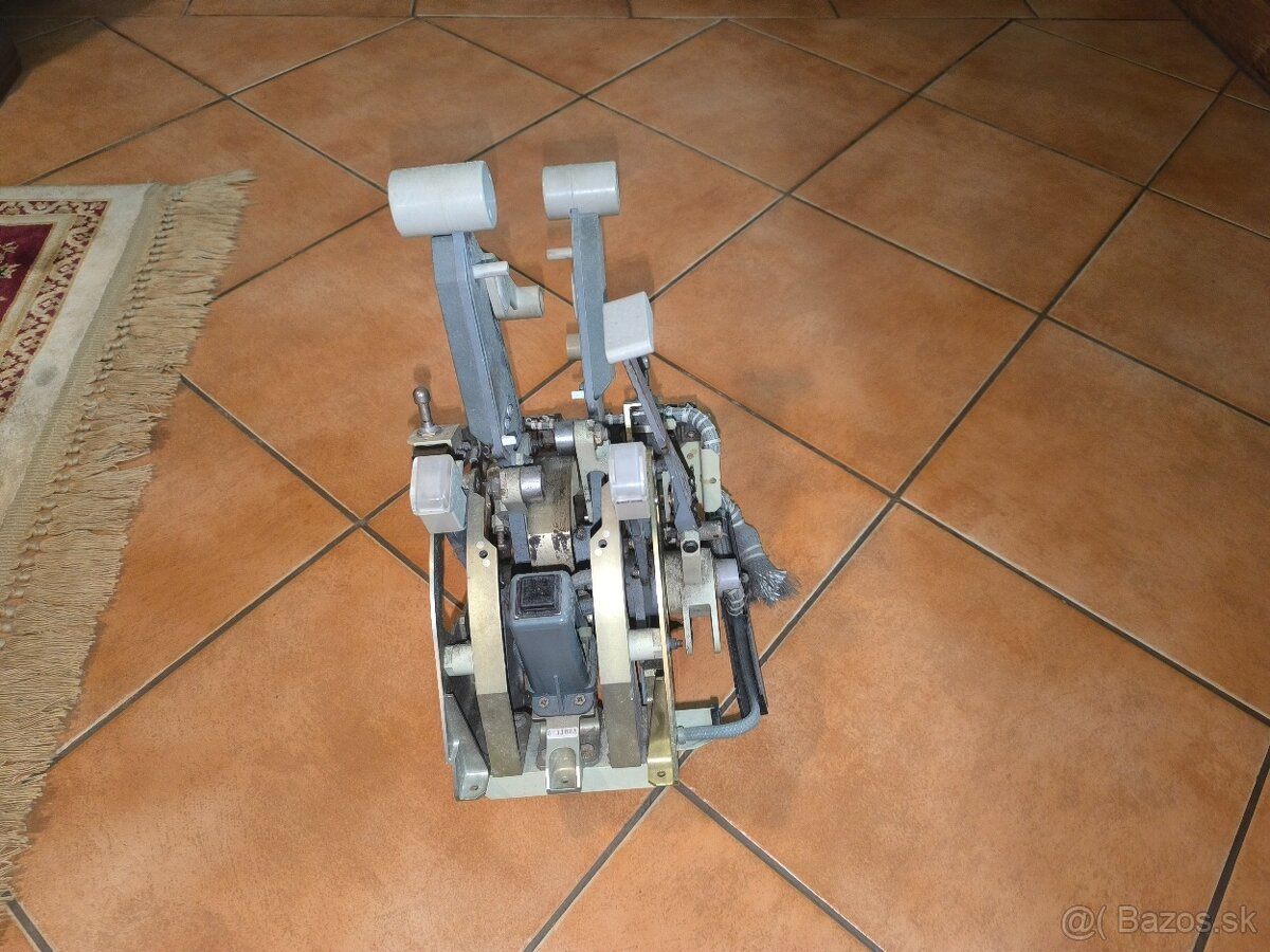 FOKKER LETECKÁ TECHNIKA