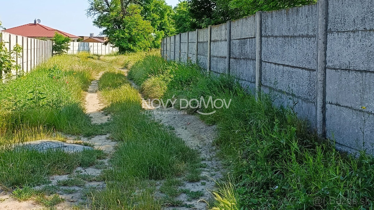 Galanta - pozemok v okrajovej časti mesta