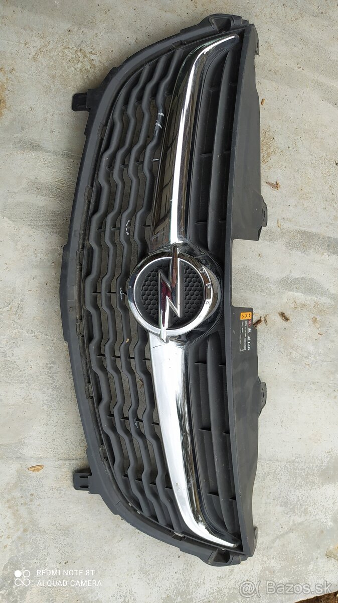 Maska Opel Karli